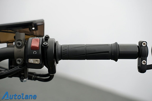 Kawasaki Z1000 R-Edition *Öhlins, Vance&Hines, Nyservad 24 of 29