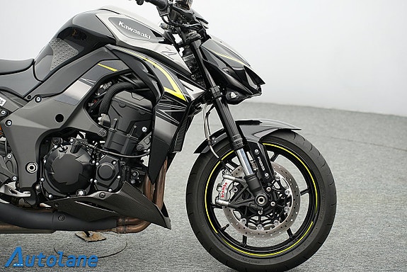 Kawasaki Z1000 R-Edition *Öhlins, Vance&Hines, Nyservad 12 of 29