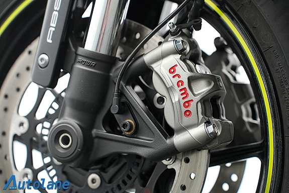 Kawasaki Z1000 R-Edition *Öhlins, Vance&Hines, Nyservad 27 of 29