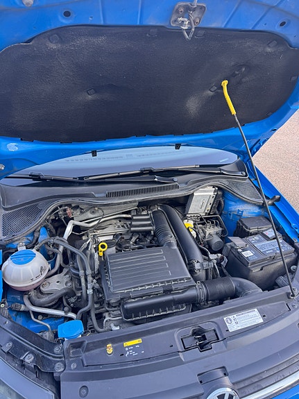 Volkswagen Polo 3 of 5
