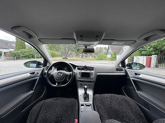 Volkswagen Golf VII 8 of 8