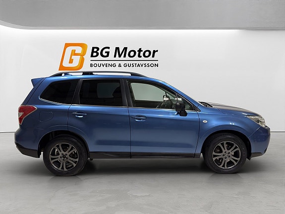 Subaru Forester 3 of 5