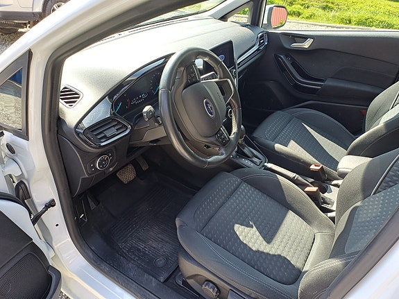 Ford Fiesta 2 of 2