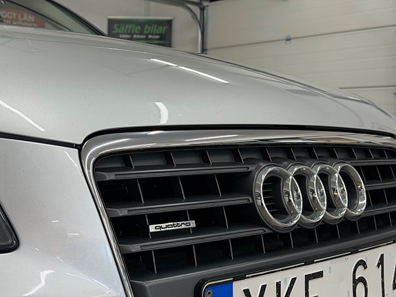 Audi A4 12 of 30