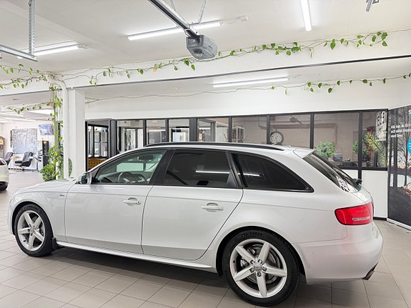 Audi A4 8 of 30
