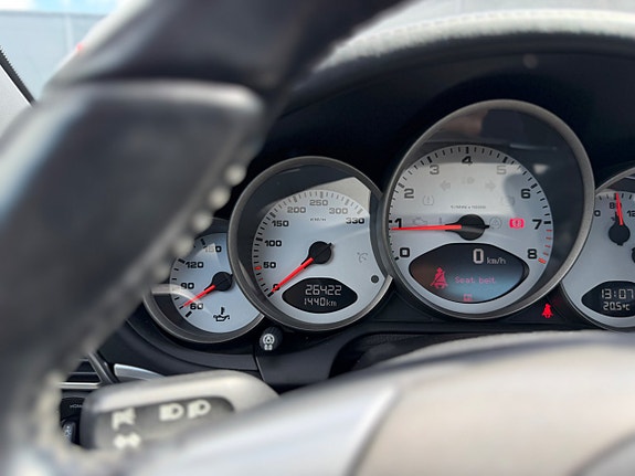 Porsche 911 13 of 19