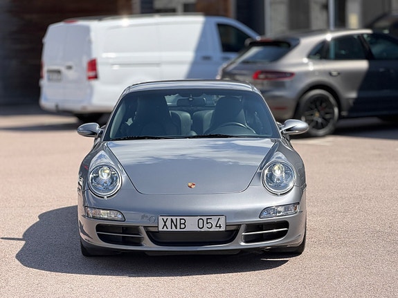 Porsche 911 3 of 5