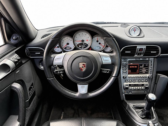 Porsche 911 12 of 19