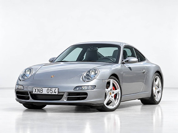 Porsche 911 2 of 19