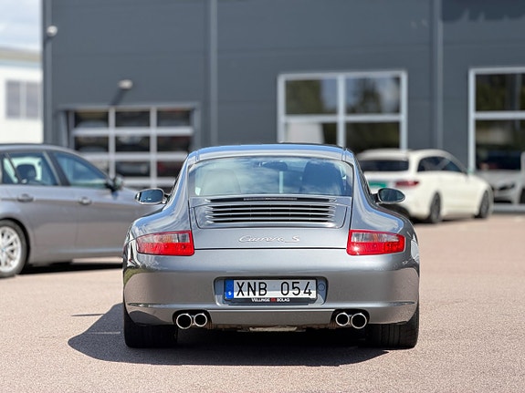 Porsche 911 6 of 19