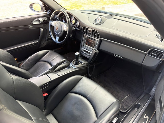 Porsche 911 11 of 19