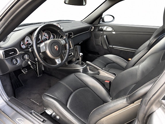 Porsche 911 8 of 19