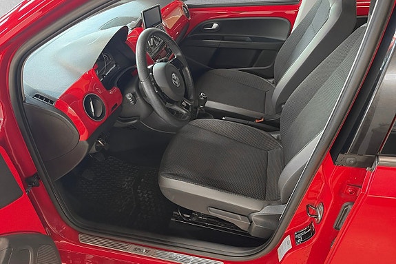 Volkswagen UP! 10 of 17