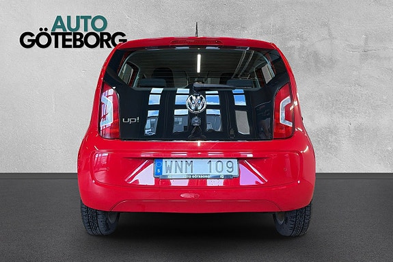 Volkswagen UP! 6 of 17