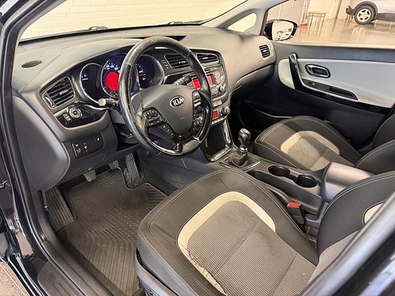 Kia Ceed 5 of 5