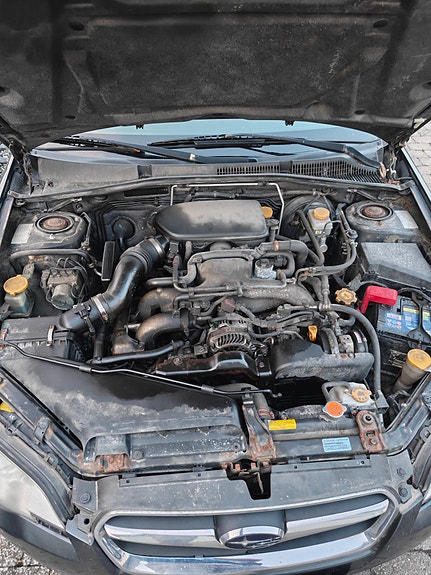 Subaru Legacy 6 of 6