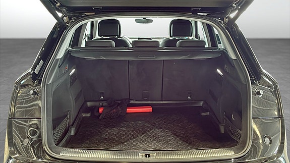 Audi Q5 10 of 12