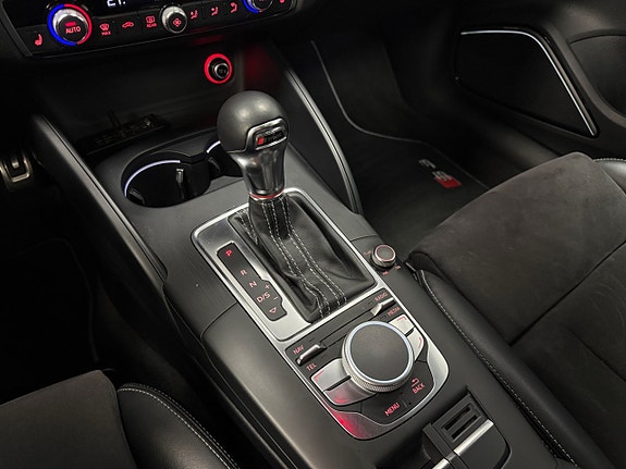 Audi S3 15 of 23