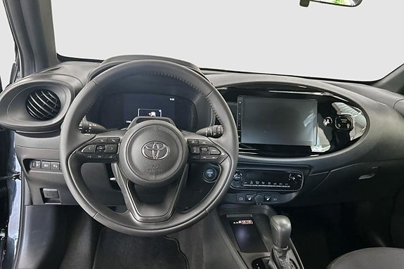 Toyota Aygo X 10 of 11