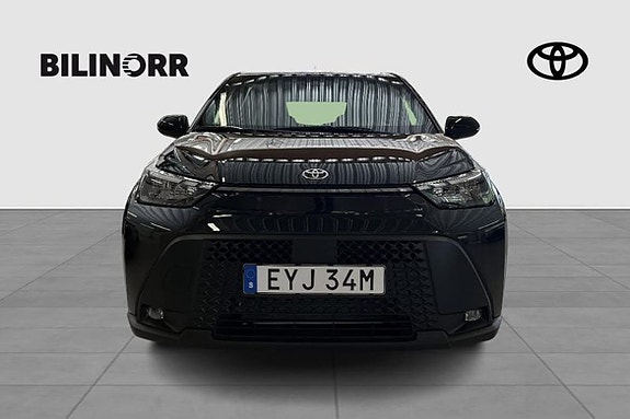 Toyota Aygo X 6 of 11