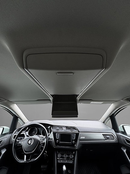 Volkswagen Touran 26 of 29