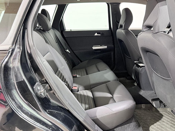 Volvo V50 18 of 21
