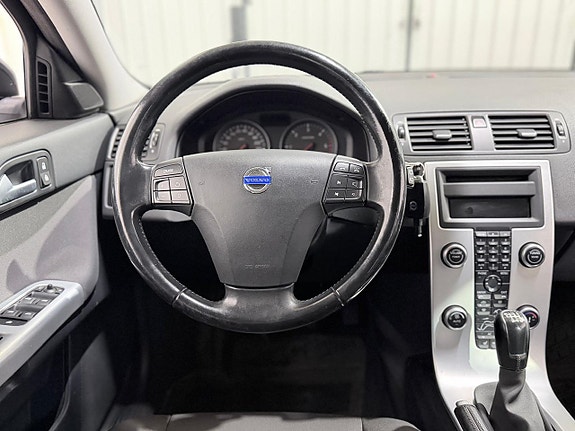 Volvo V50 12 of 21