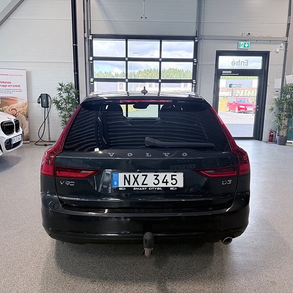 Volvo V90 3 of 5
