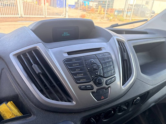 Ford Transit 5 of 12