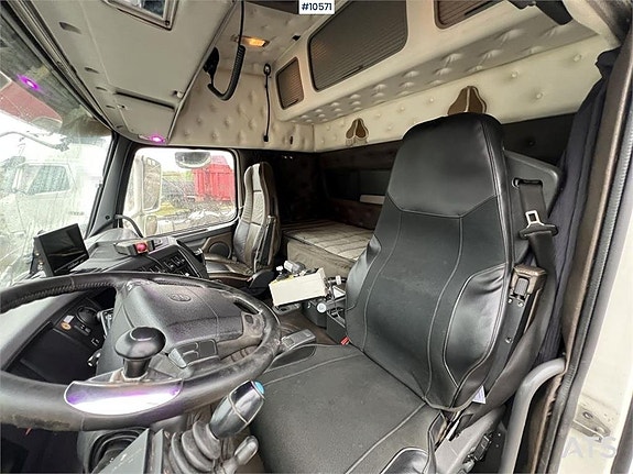 Volvo FH16 8*4 Lastväxlare med plogutrustning, underbett (28 6 of 24