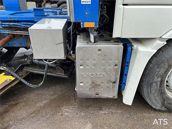 Volvo FH16 8*4 Lastväxlare med plogutrustning, underbett (28 22 of 24