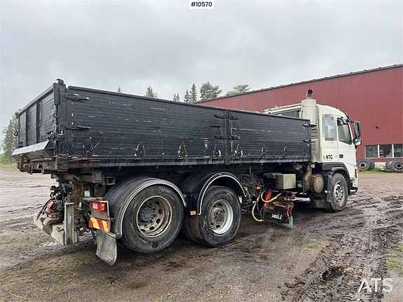 Volvo FM12 Tippbil med plogutrustning (154,000:- ex moms) 11 of 24