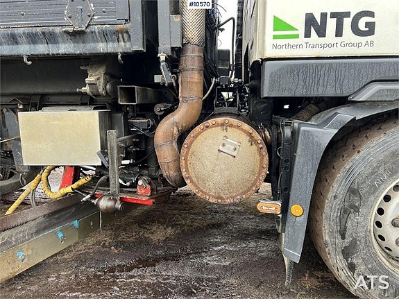 Volvo FM12 Tippbil med plogutrustning (154,000:- ex moms) 20 of 24