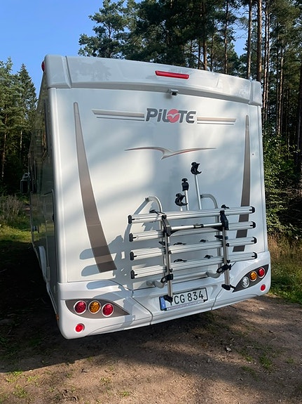 Pilote G740, 2300 mil,  5-bältade platser, Alde, Nordic Edition, Automat, Ugn 2 of 28