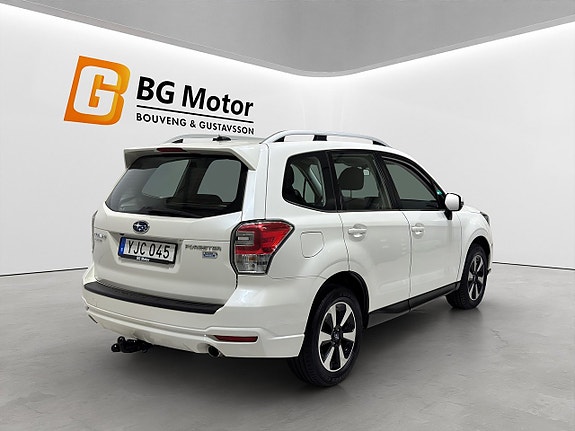 Subaru Forester 4 of 21