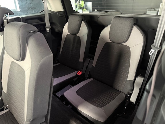 Citroen Grand C4 Picasso 13 of 14