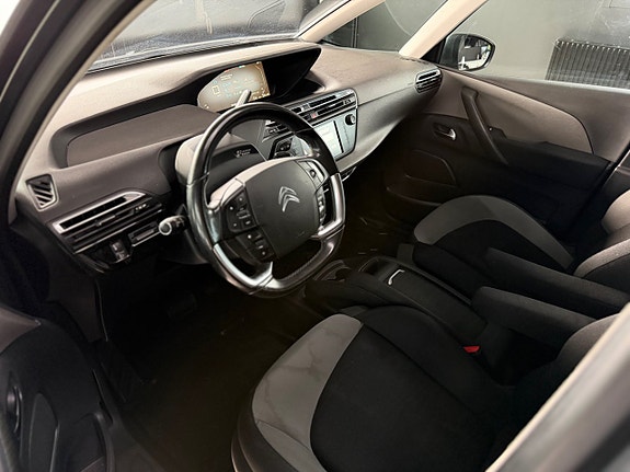 Citroen Grand C4 Picasso 6 of 14