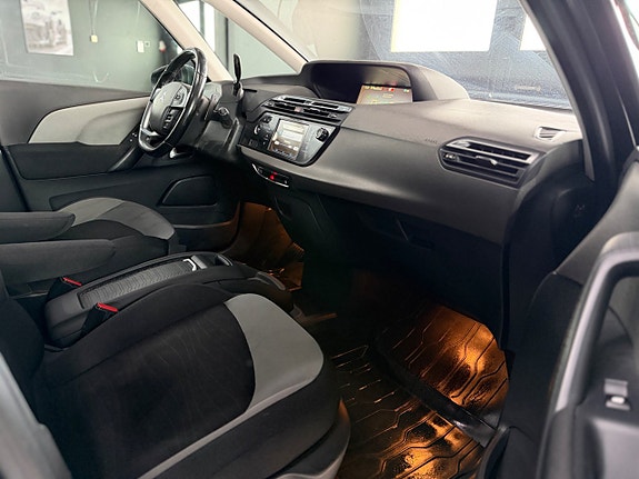 Citroen Grand C4 Picasso 8 of 14