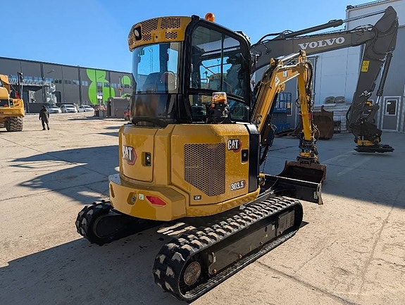 CAT 303.5 CR 3 of 15