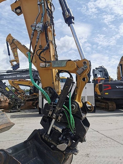 CAT M 315 D 11 of 24