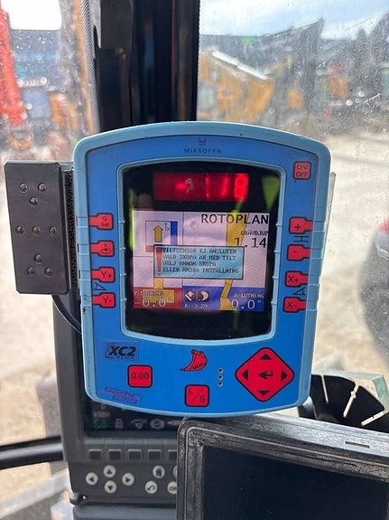 CAT M 315 D 24 of 24