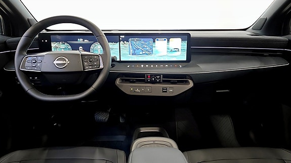 Nissan Leaf 4 of 5
