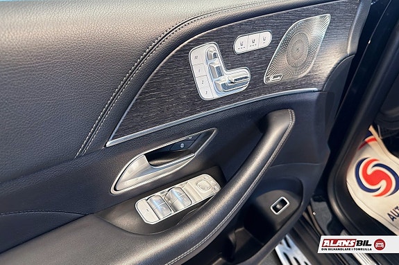 Mercedes-Benz GLE350 de 6 of 12