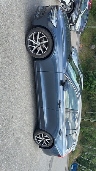Volvo V60 4 of 5