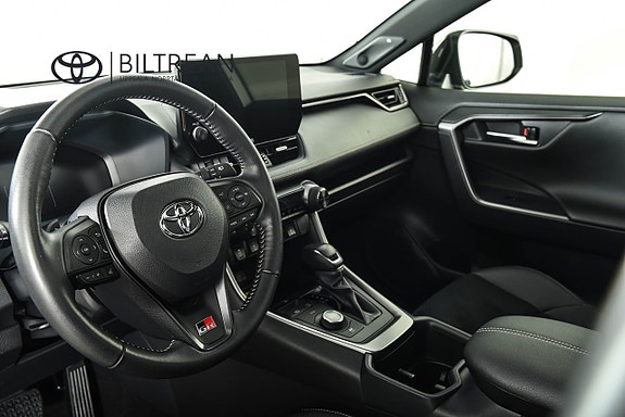 Toyota RAV4 17 of 24