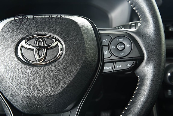 Toyota RAV4 13 of 24