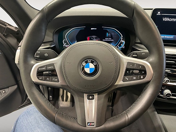 BMW 530e 13 of 26
