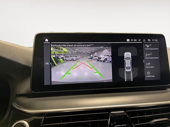 BMW 530e 18 of 26