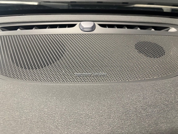 Volvo V90 Cross Country 22 of 25
