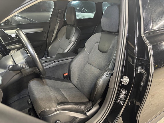 Volvo V90 Cross Country 12 of 25